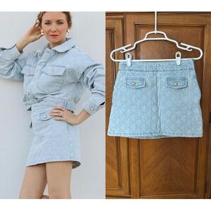 Shoe Dazzle Quilted Denim Mini Skirt, Light Blue, Pearl Buttons Size 25